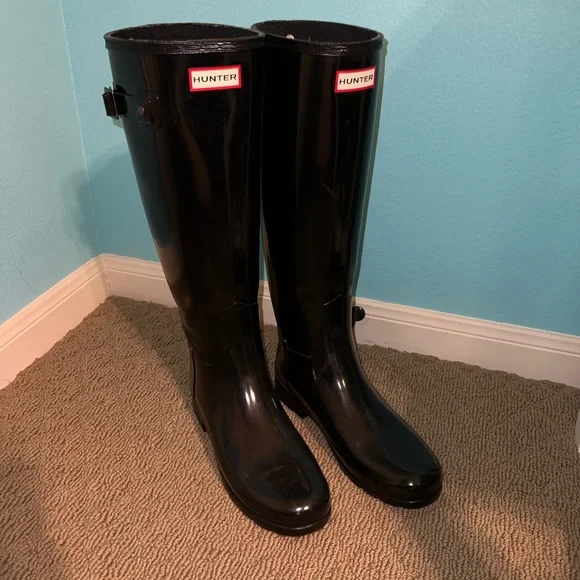 Hunter Rain Boots - Picture 1 of 5